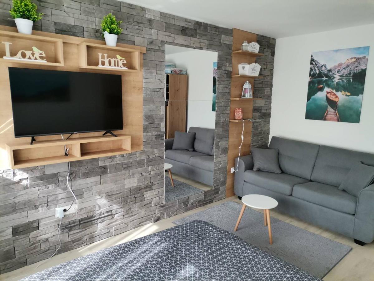 Gospić Apartman Anamaria מראה חיצוני תמונה